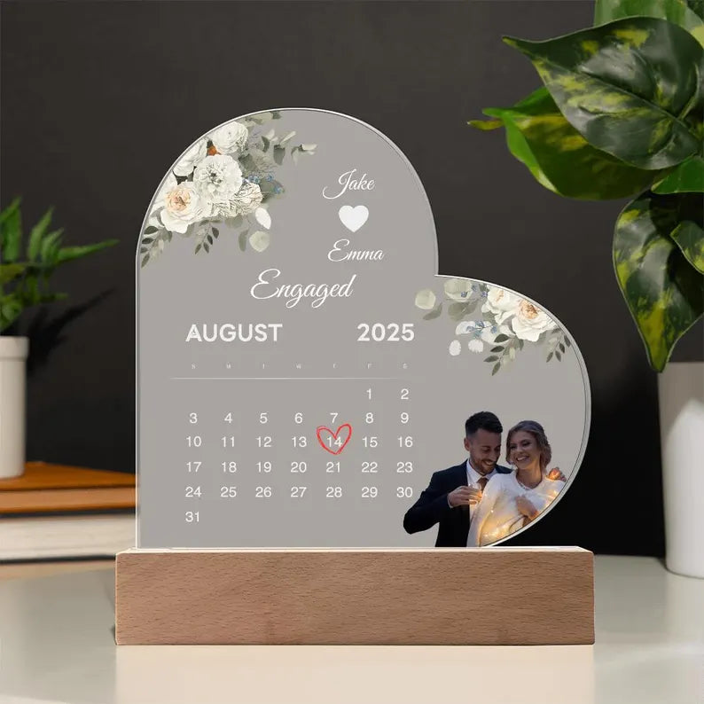 Custom Photo Calendar Plaque - A Unique Way to Cherish Special Moments - DaisyFind